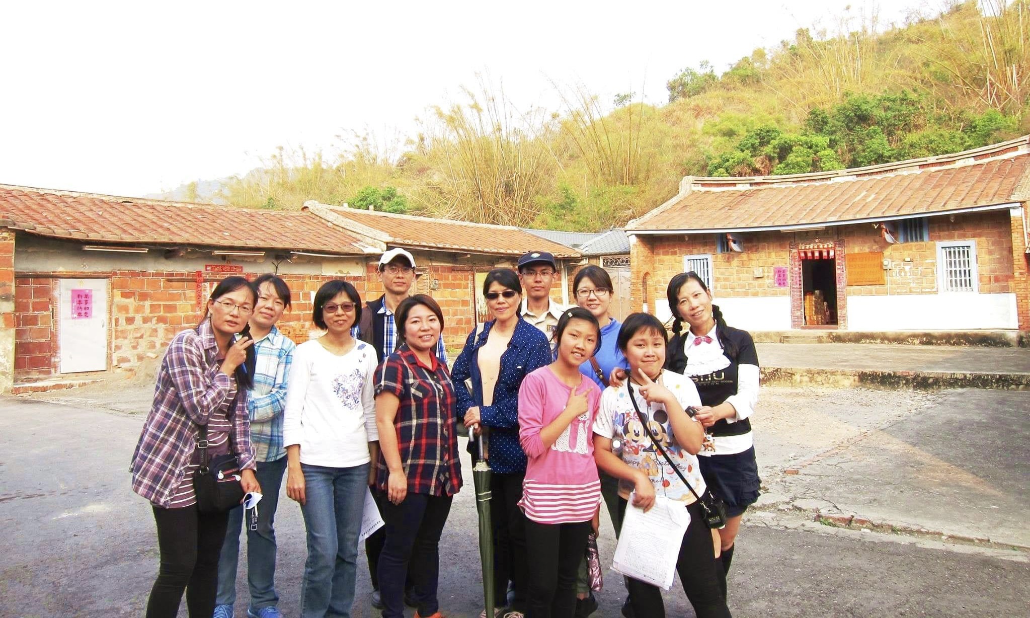 呂自揚》最有代表性的傳統庶民土角厝建築